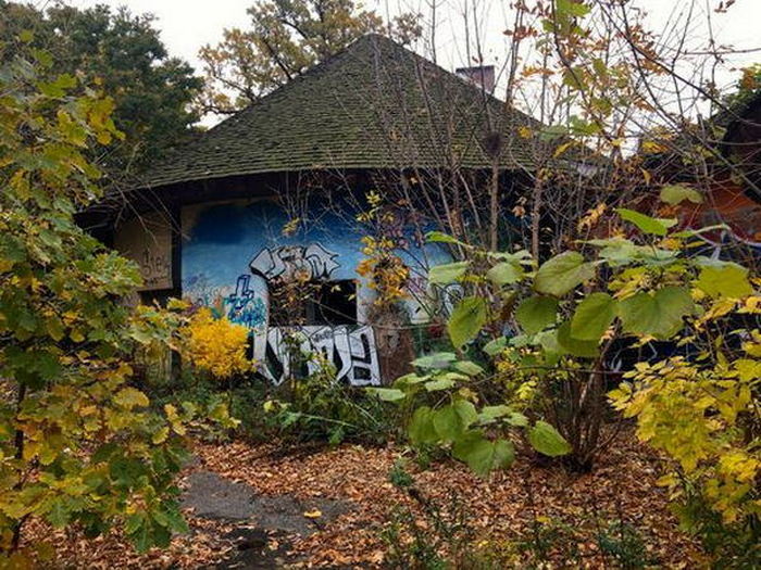 Belle Isle Childrens Zoo - Web Listing And Street View Photo (newer photo)